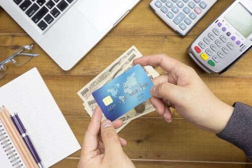クレジットカード現金化は本当に安全なサービス？