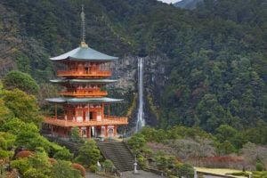 本州最南端の観光都市「和歌山」の現金化事情！ネットとどちらがお得？